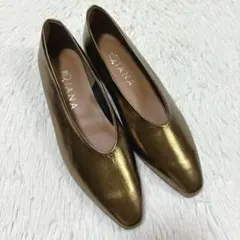 新品未使用✨定価1.6万　ダイアナ　フラットパンプス　ブロンズゴールド　22.5