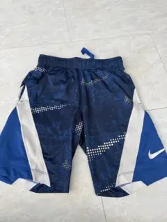 Nike グラフィックハーフパンツ