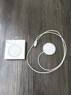 【Apple純正】MagSafe充電器（MHXH3AM/A) 1m