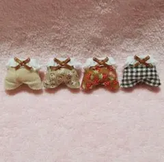 赤ちゃん　お洋服　フリルサロペット茶系四点セット　リボン