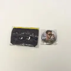 ELLY ポーチと缶バッジ2個セット