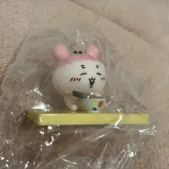 ちいかわ 松屋コラボ オリジナルフィギュア 古本屋 カニちゃん