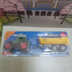 siku トラクターとトレーラーセット 1605