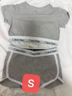 Calvin Klein グレー セットアップ S