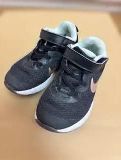 Nike 黒 スニーカー ベルクロ付き