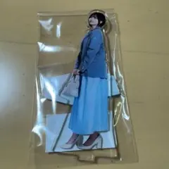 乃木坂46 カレンダー 2026 アクリルスタンド D 中西アルノ - メルカリ