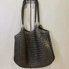 美品 GENUINE SNAKE SKIN 編み込み ハンドバッグ - メルカリ
