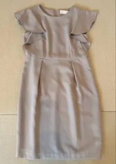 URBAN RESERCH ROSSO ラッフルドレスのサムネイル