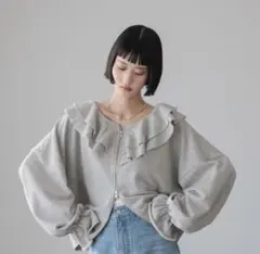 【最安値】ローリーズファーム　フリルＺＩＰウラケ　グレー