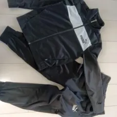 PUMA ジャージ 黒上下 130センチ