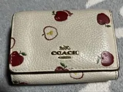 COACH コーチ リンゴ りんご 三つ折財布 財布 ウォレット アップル