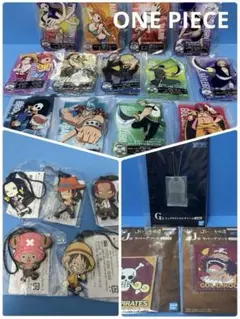 ONE PIECE ワンピースグッズ　まとめ売り　アクスタ　チャーム　ドックタグ