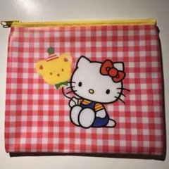 ハローキティ一番くじ ポーチ 赤チェック