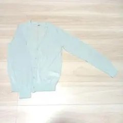 UNIQLO　UVカットVネックカーディガン　ライトブルー
