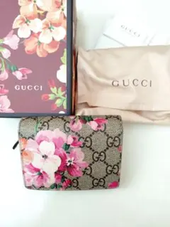 2026年最新】gucci キーケース ブルームスの人気アイテム - メルカリ