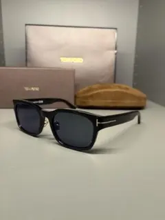 【正規品・付属品完備】TOM FORD トムフォード サングラスTF1232-Dのサムネイル