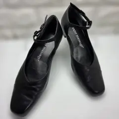 極美品】卑弥呼 ストラップ パンプス ウォーターマッサージ 黒 22.5cm