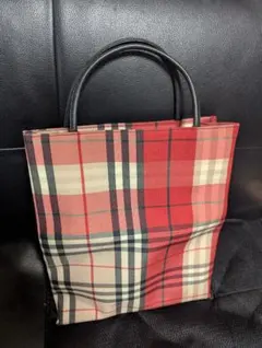 新品同様　極美品　定価16万5000円　BURBERRY チェック柄