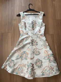 GRACE CONTINENTAL 花柄ノースリーブワンピース