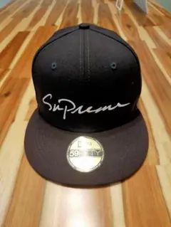 シュプリーム　ニューエラ　キャップ