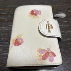 COACH 花柄 二つ折り財布 ホワイト