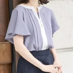 【新品タグ付】ハニーズ　配色ピンタックブラウス　半袖　スモーキーブルー　M