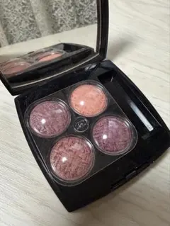 CHANEL アイシャドウ　LES 4 OMBRES TWEED MU 02