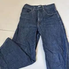 UNIQLO U ダークブルー ストレートデニム