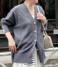 ノーリーズ カシミヤブレンド長めVネックカーディガン(金ボタン) 24AW