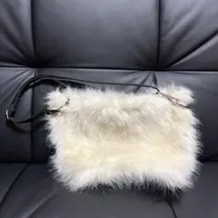 ❤︎ZARA❤︎ホワイトファーバッグ❤︎