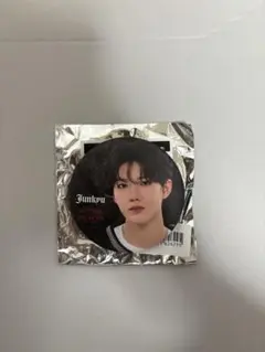 TREASURE ジュンギュ PLUSE ON 缶バッチ