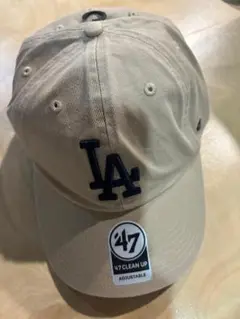 Dodgers 47 CLEAN UP Khaki キャップ