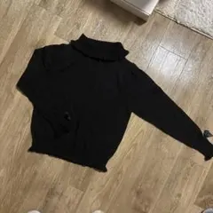 ブラック ニット