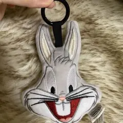 バッグスバニー ぬいぐるみキーホルダー キーホルダー　ルーニーテューンズ