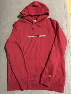 TOMMY JEANS パーカー