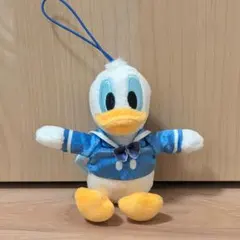 ドナルドダック ぬいぐるみ ストラップ付き