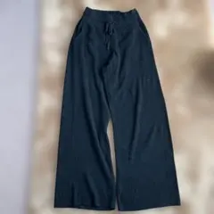 ユニクロ　ウォッシャブルニットリブパンツ　黒　Mサイズ