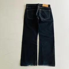 Item thumbnail for item 3966d86e-e9dc-4eea-a09e-fbe06fba850c