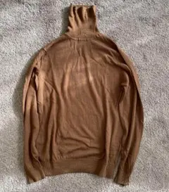 UNIQLO ユニクロ タートルニット　L（クリーニング済み)