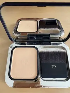 クレ・ド・ポー ボーテ パウダーファンデーション