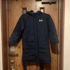 Under Armour ベンチコート