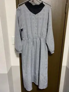 ワンピース グレー 長袖