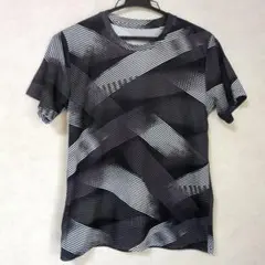 Tシャツ　黒　150 　テニスシャツ　スポーツTシャツ