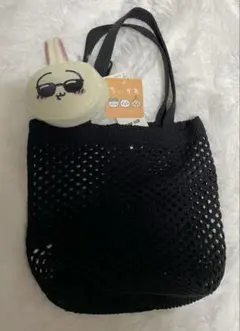 ちいかわ GU ポーチセットバッグ うさぎ 黒メッシュトート　新品　タグ付き1点のサムネイル