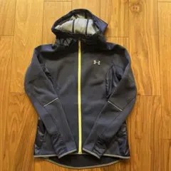 アンダーアーマー　パーカー