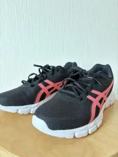 スニーカー　asics アシックス　GEL-QUANTUM LYTE II 黒のサムネイル