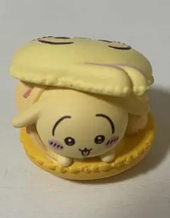 ちいかわ　きゃらまかろん　うさぎ