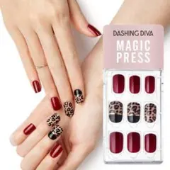 DASHING DIVA MAGIC PRESS ネイルチップ