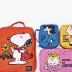 [新品] ピーナッツ　スヌーピー　トラベルポーチ4個セット　可愛い　大容量