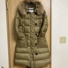 MONCLER カーキ ダウンジャケット